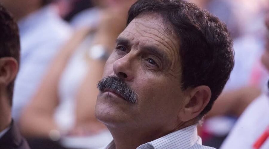 Túnez: La comunidad jurídica internacional condena la detención del abogado y defensor de derechos humanos Ayachi Hammami