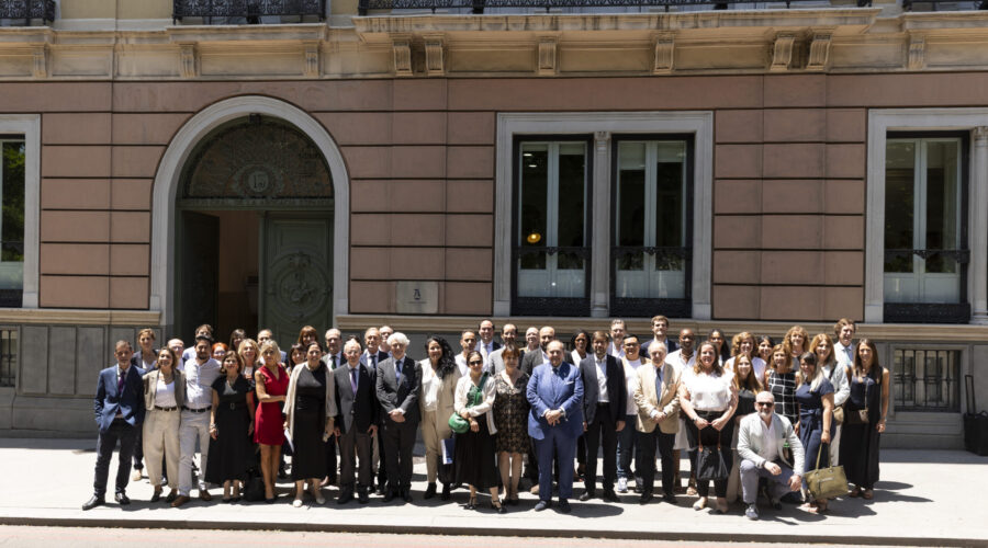 Asamblea General 2025: en Madrid y en línea, el OIAD reunió a sus miembros para defender la defensa